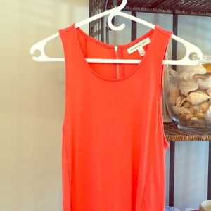 Sale-Banana republic tank, NWT